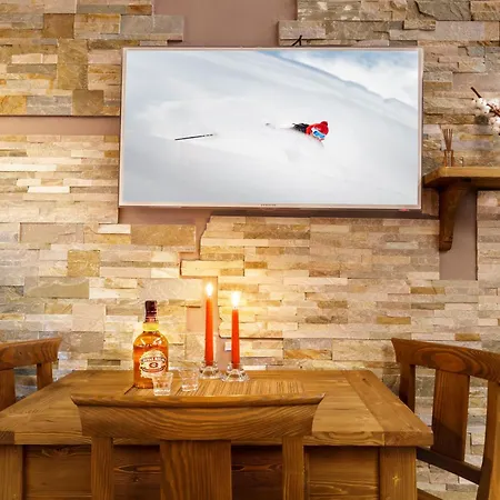 Διαμέρισμα Hellochalet Cervinia - Ski-in Ski-out Studio, 200mt At Plan Maison Lift *