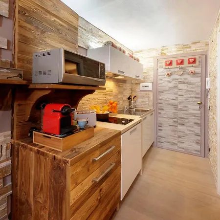 Hellochalet Cervinia - Ski-in Ski-out Studio, 200mt At Plan Maison Lift Apartman Breuil-Cervinia
