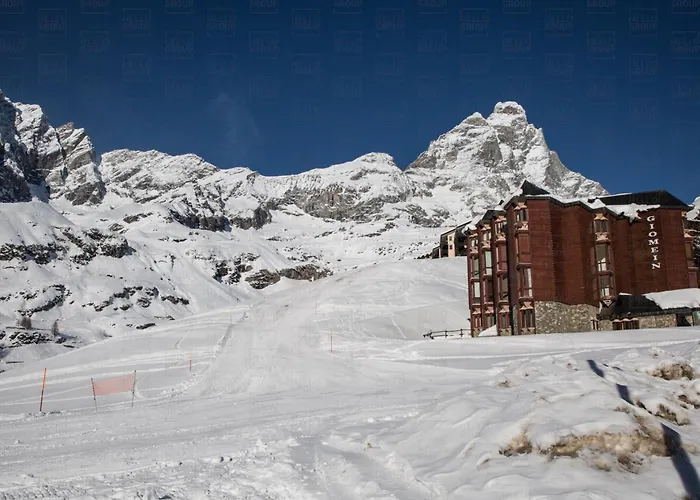 Hellochalet Cervinia - Ski-in Ski-out Studio, 200mt At Plan Maison Lift Апартаменти Брей-Червінія